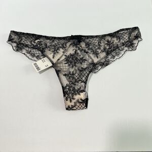NWT Out From Under Urban Outfittters Black Lace Sexy Panties Underwear Large
